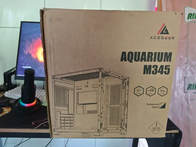 Gabinete gamer rosa