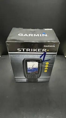 GPS GARMIN STRIKER 4 