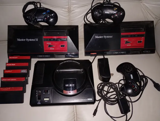 Venda de games antigos.
