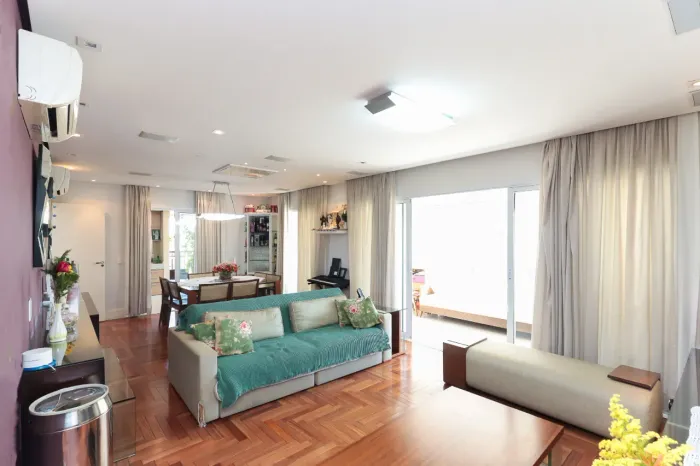 Apartamento para venda em Vila Romana com 4 quartos, sendo 4 suítes, 223m²