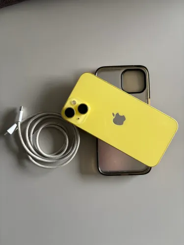 iPhone 14 128GB Amarelo