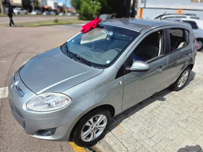 Fiat Palio Essence 1.6 Flex 16V 5P 2013