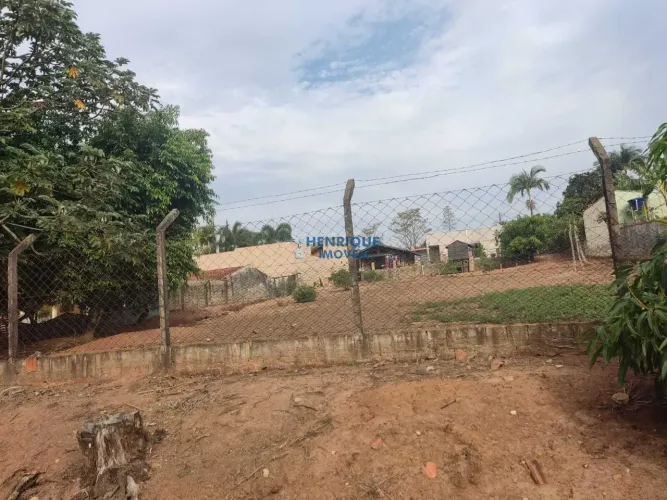 TERRENO NO PORTAL DOS NOBRES