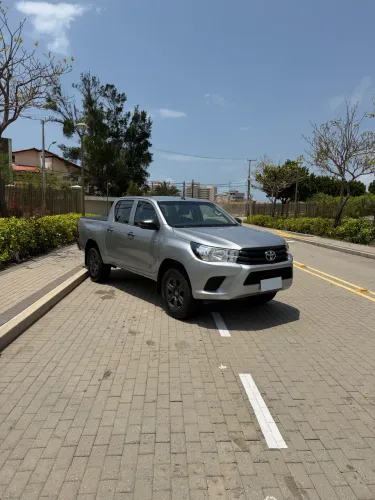Toyota Hilux CD 4X4 2.8 Diesel Mec. 2020