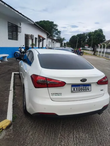 Kia Motors Cerato 1.6 16V Flex Aut. 2015