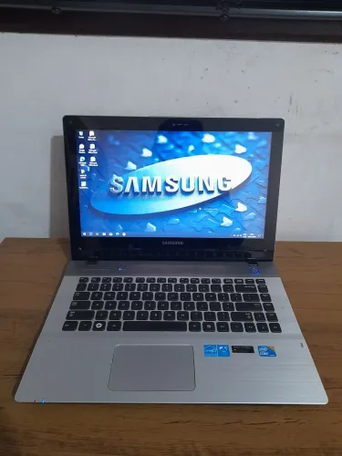 Notebook Samsung/ Intel Core i5/ Placa de Vídeo Nvidia Geforce/ 6GB RAM/ 500GB / Office 