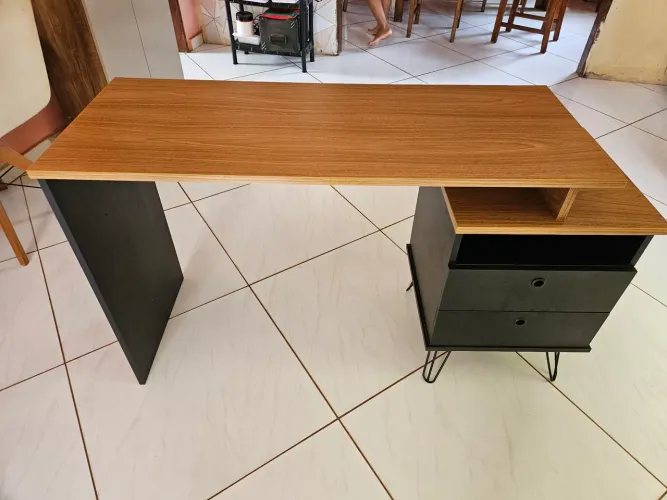 Escrivaninha/Mesa