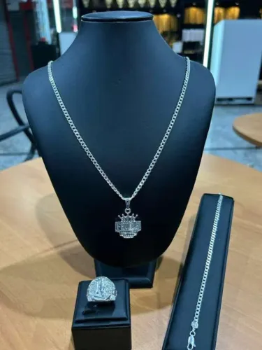 Kit Superação corrente e pulseira 5 mm com pingente Favela Venceu e dedeira