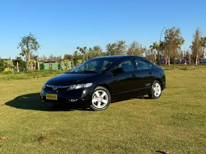 Honda Civic Sedan LXS 1.8/1.8 Flex 16V Aut. 4P 2010