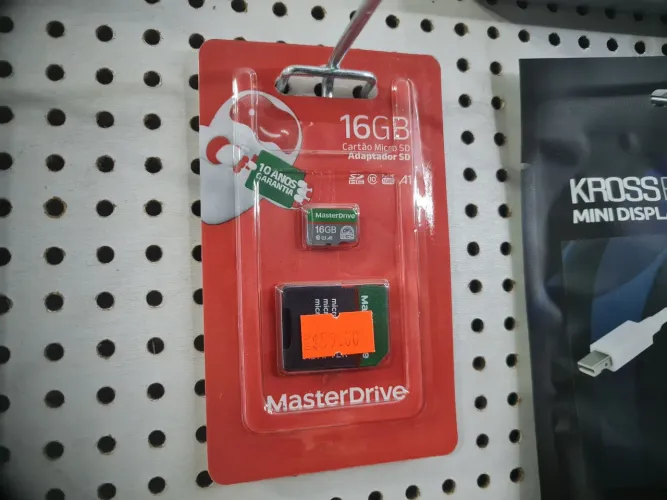 Cartão de Memória 16 GB Class 10