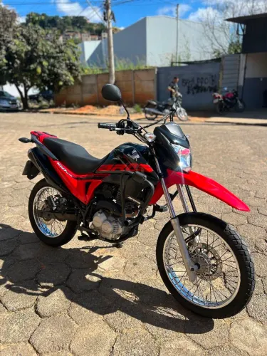 Vende-se Bros 2018
