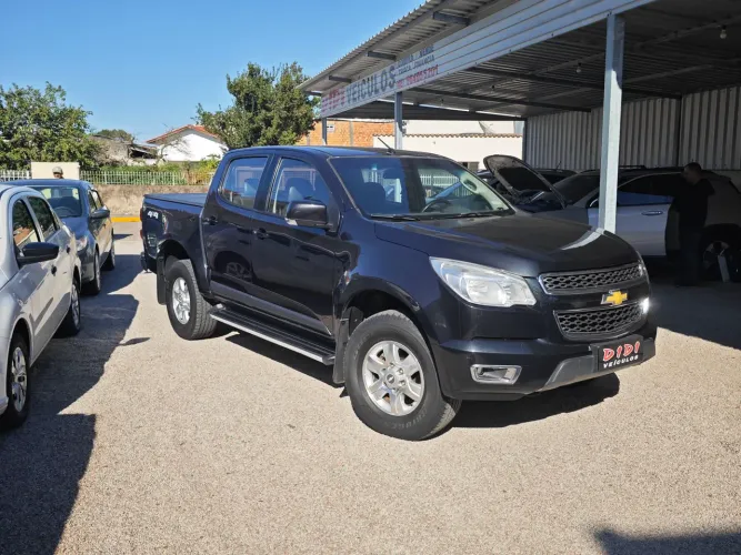 Chevrolet S10 Pick-up LT 2.8 TDI 4X4 CD Diesel AUT 2013