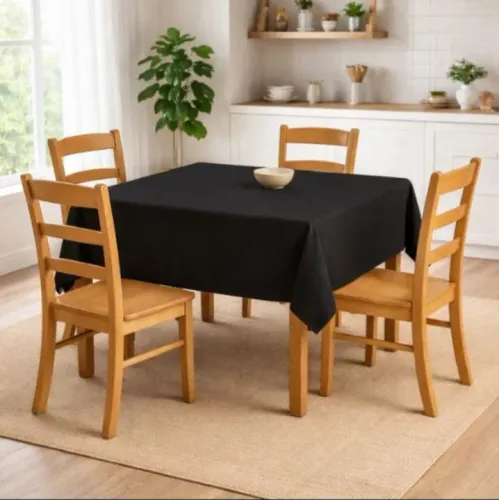 Toalha de mesa quadrada 4 lugares Oxford Lisa Preta 1.5m X 1.5m para decoração festas