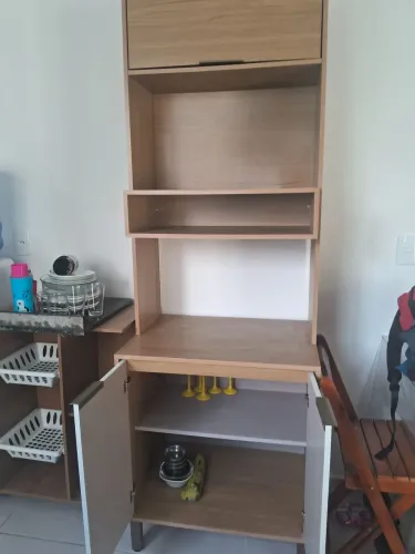 Vendo torre de cozinha.