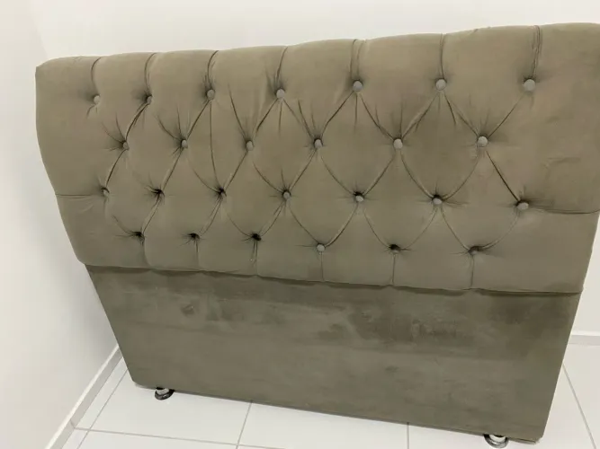 Vendo cabeceira de casal seminova