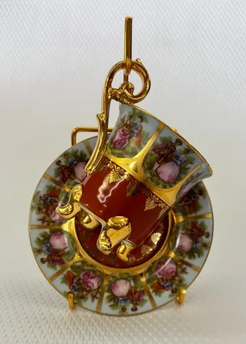 Xícara de porcelana