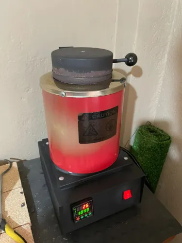 Forno de Fusão Elétrico
