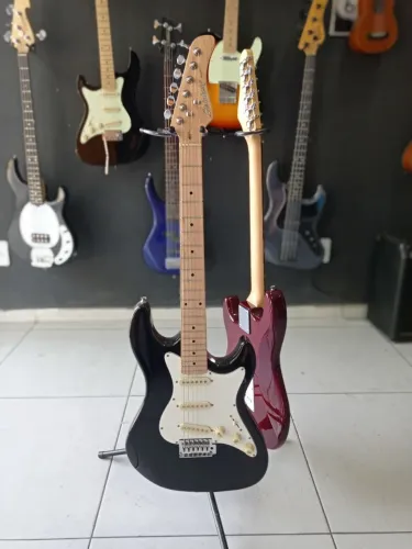 Guitarra STRINBERG STRATOCASTER