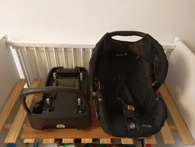 Bebê conforto com base pra carro