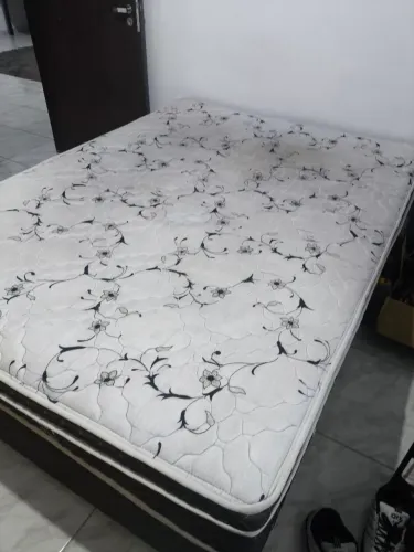 Vende-se cama