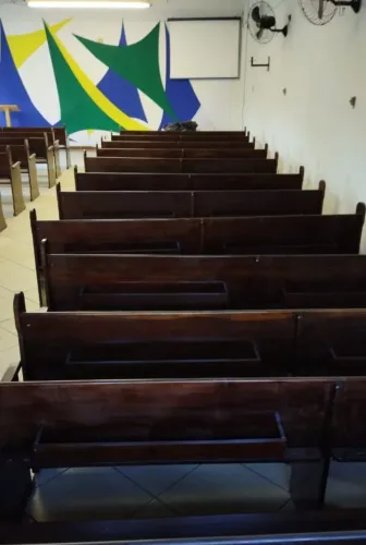 Bancos para Igreja