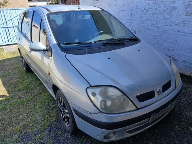Renault Scenic Rxe/ Privilège 2.0 16V 5P Mec. 2002