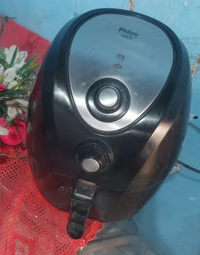 Passando um Airfryer funcionando perfeitamente