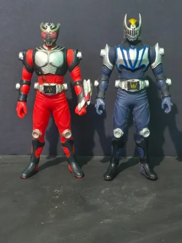 Kamen rider boneco de vinil Bandai