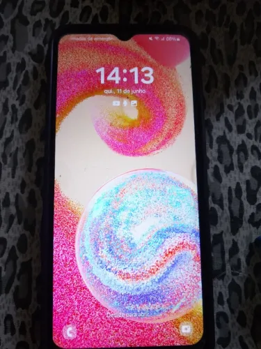 Celular Samsung semi novo