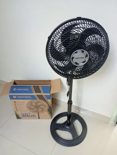 Ventilador de coluna novo