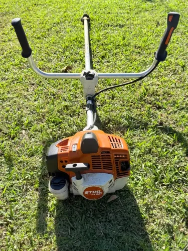 Roçadeira Sthil Fs221