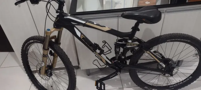 Bike Trek Fuel Ex Seven 