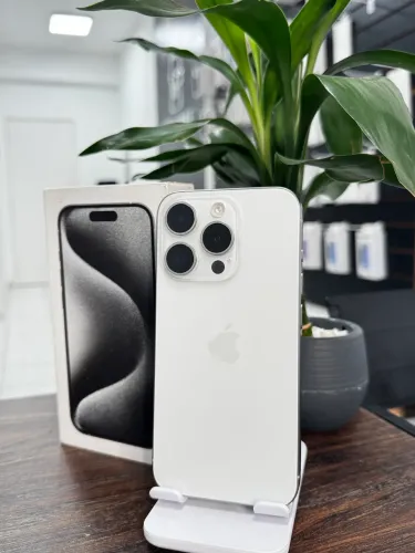 IPHONE 15 PRO - SEMI NOVO