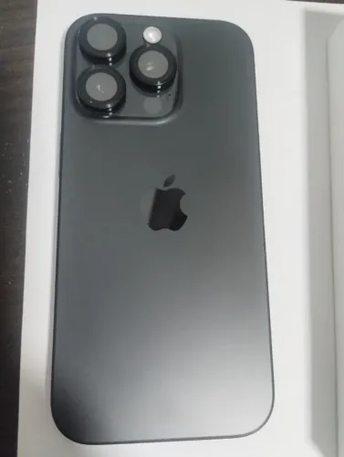 Iphone 16 pro 256gb - Preto - 1 ano de uso