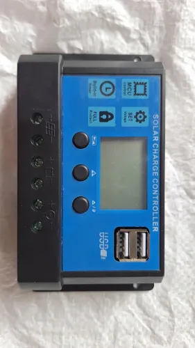 CONTROLADOR SOLAR 