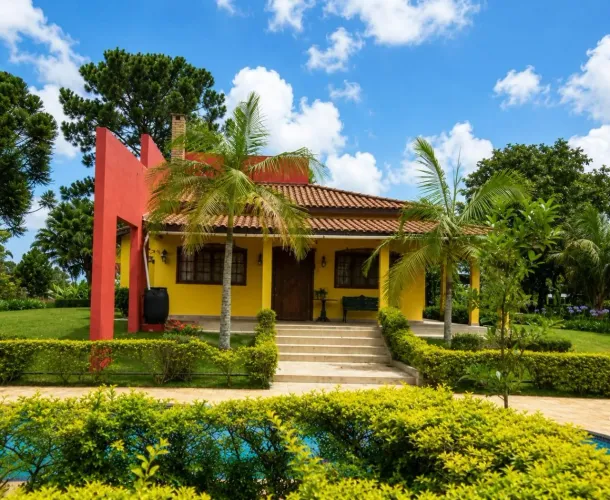 Sítio com 3 dormitórios à venda, 9000 m² Terreno 220m² por R$ 4.500.000 - Água Azul - Guar