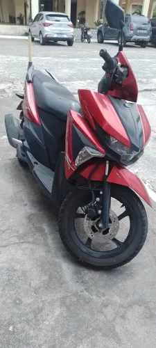 Vendo esta lindinha vermelhinha