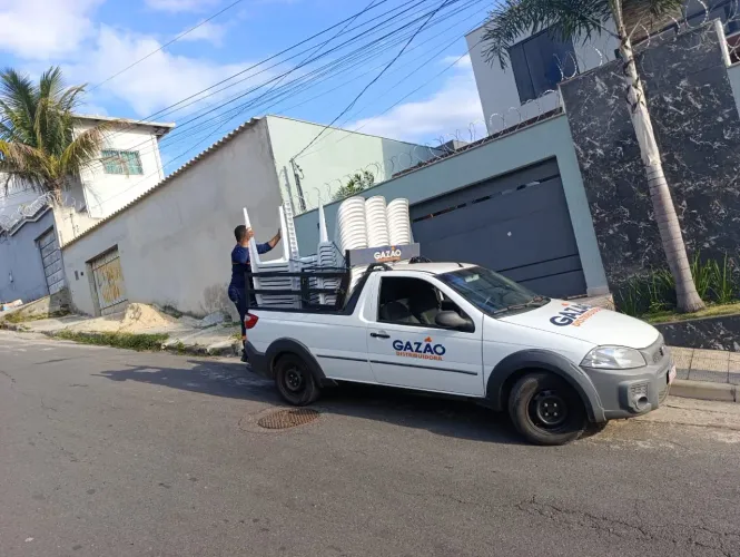 Estrutura com tudo com suporte para camionete