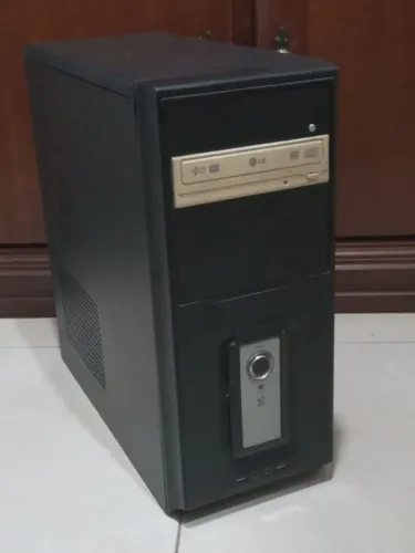 Pc desktop Dual core 2gb de ram