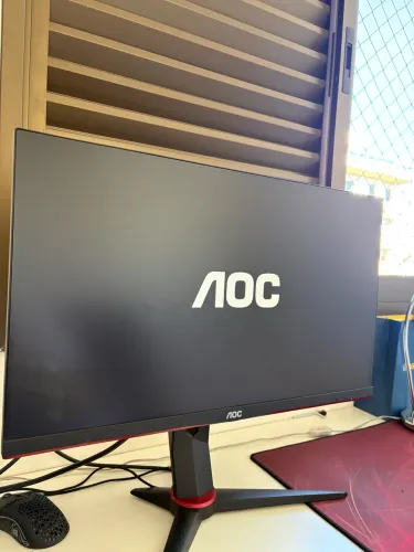 Monitor AOC HERO 144hz