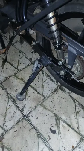 Pezinho auxiliar pra moto 