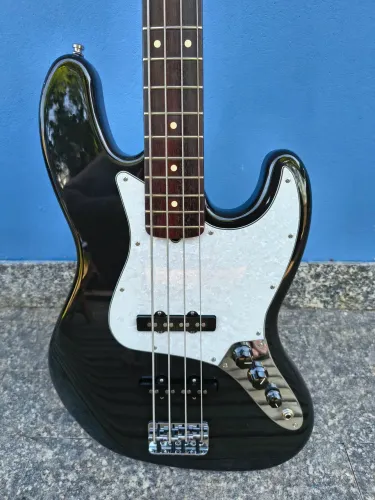 Fender Jazz Bass Americano 2000