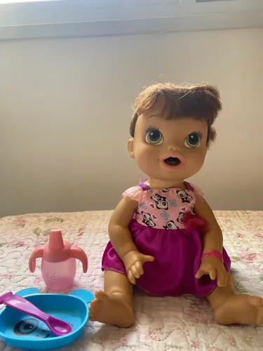 Boneca Baby Alive Hora de Comer