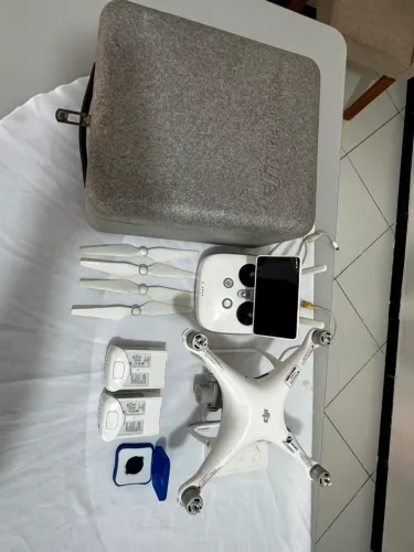 Drone Phantom 4 Pro Plus