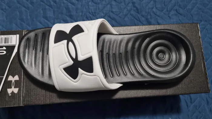 Chinelo Under Armour 41/42