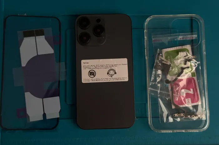 Carcaça de iPhone XR para transformar em 16 pro
