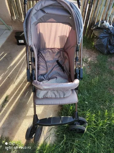 Carrinho de bebê Galzerano a venda
