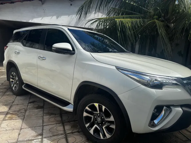 Toyota Hilux SW4 SRX Diamo. 4X4 2.8 TB DIE AUT 2019