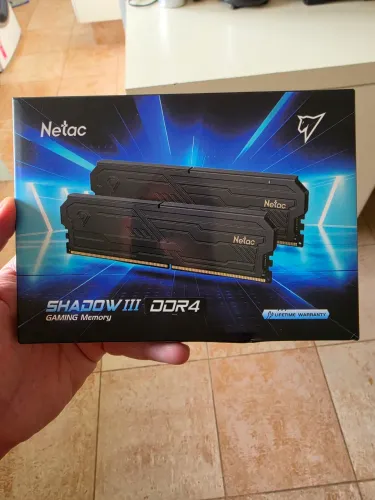 Memória RAM DDR4 Netac Shadow 16gb (8GB x 2) - Nova, Lacrada.