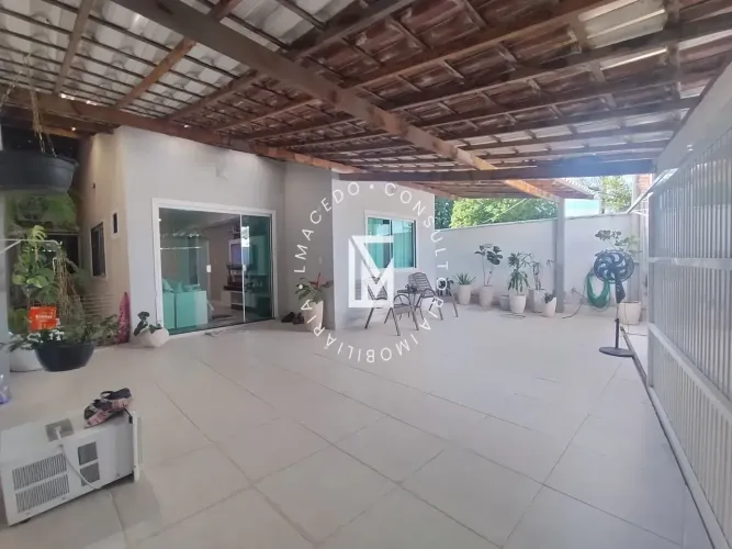 Casa Linear com Piscina na Cachamorra (Santa Mônica) - Financia por Bancos!!!!